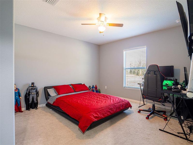 Furnished interior view inside a new home in , Dunnellon (Image 22).