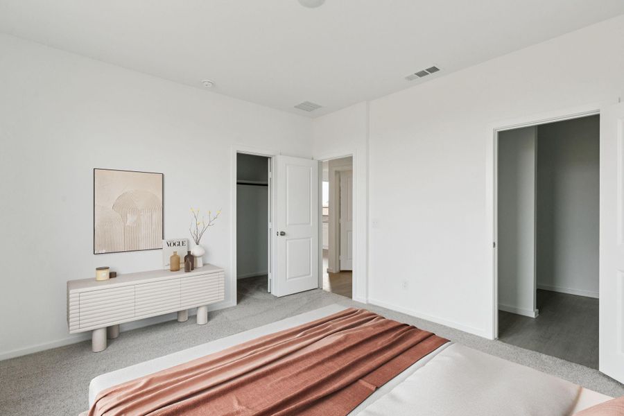 Furnished interior view inside a new home in River Ranch, Dayton (Image 11).