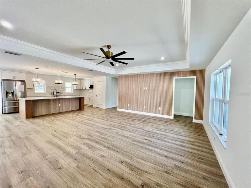 Spacious, unfurnished interior of a new home in , Ocala (Image 10).