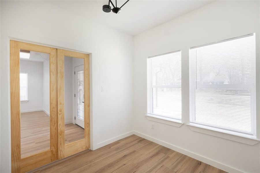 Spacious, unfurnished interior of a new home in , Mabank (Image 19).
