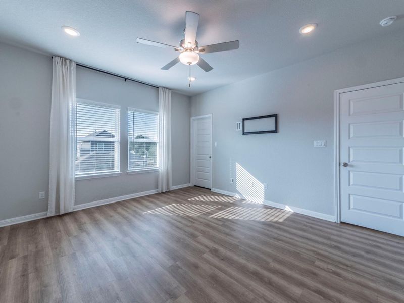 Spacious, unfurnished interior of a new home in , Leander (Image 27). Spacious, unfurnished interior of a new home in , Leander (Image 27).