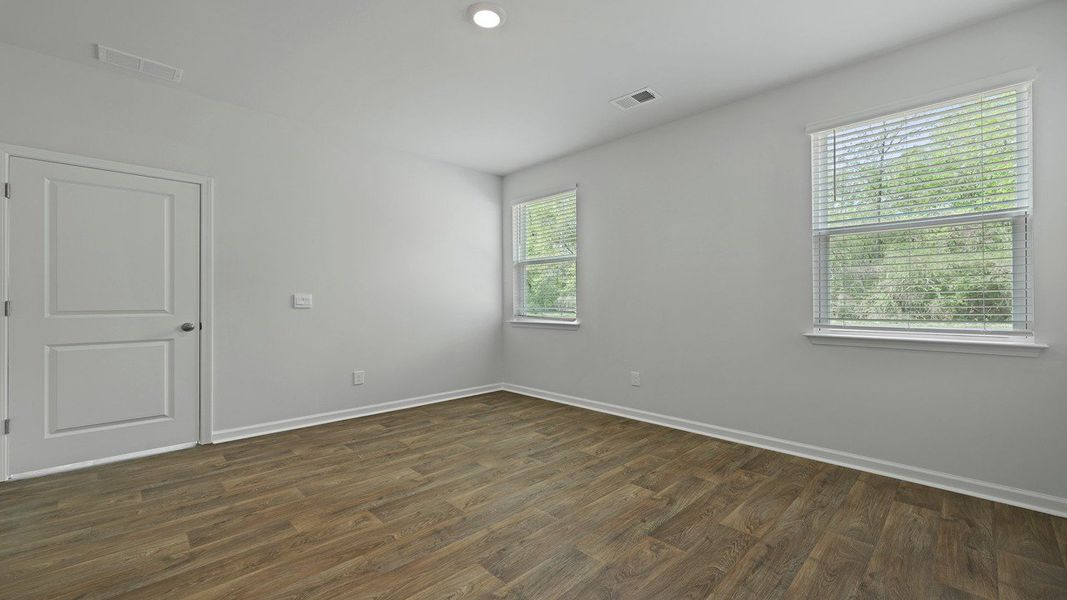 Spacious, unfurnished interior of a new home in The Oaks at Center Station, Hollywood (Image 12). Spacious, unfurnished interior of a new home in The Oaks at Center Station, Hollywood (Image 12).