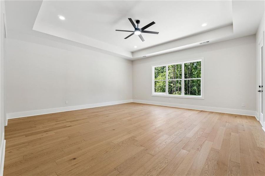 Spacious, unfurnished interior of a new home in , Monroe (Image 16).