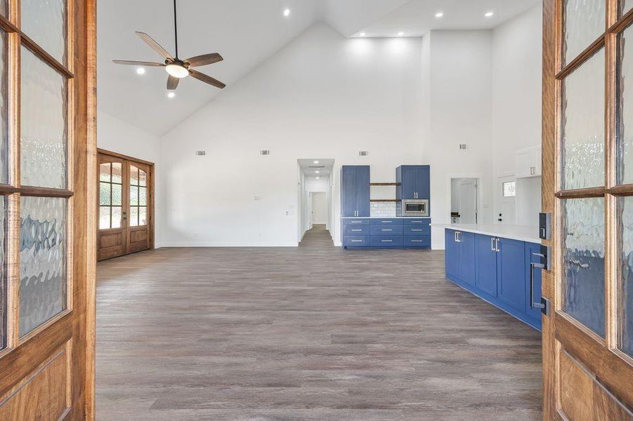 Spacious, unfurnished interior of a new home in , Rhome (Image 33). Spacious, unfurnished interior of a new home in , Rhome (Image 33).