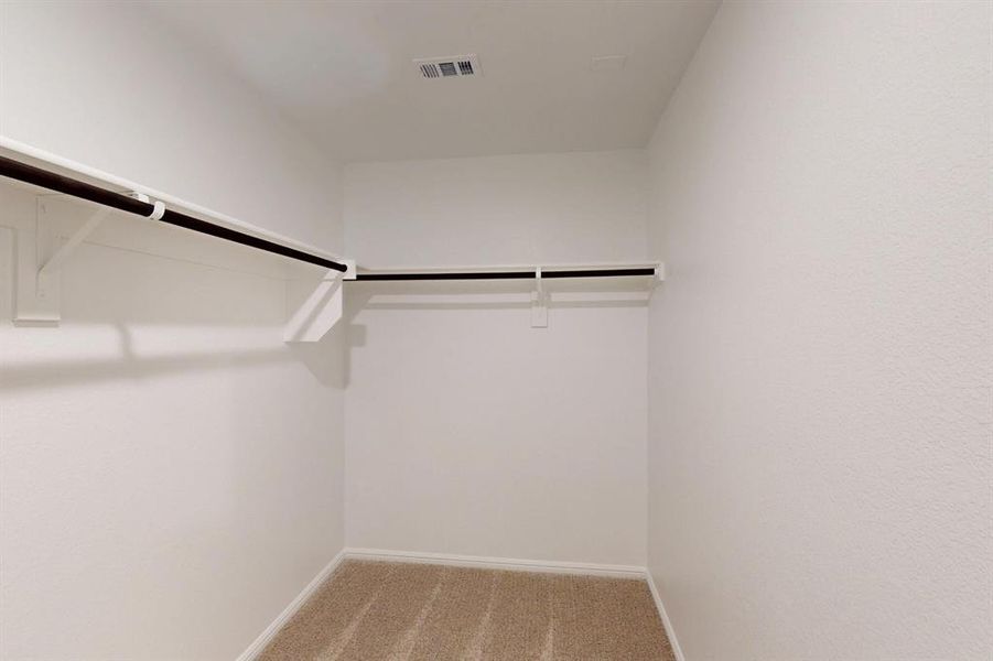 Spacious, unfurnished interior of a new home in Kings Way, Denton (Image 14).