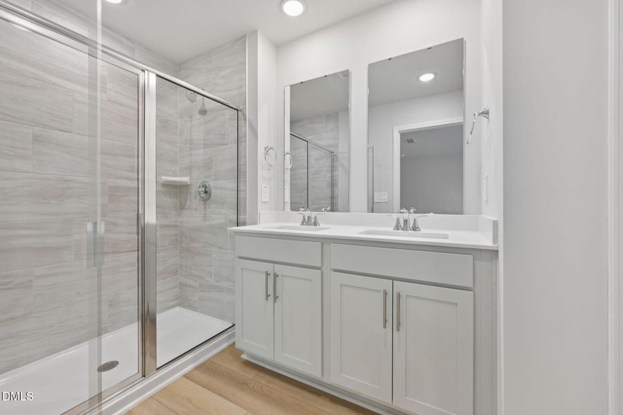 30-web-or-mls-Raleigh - Oakwood Townes - 30-web-or-mls-Raleigh - Oakwood Townes -