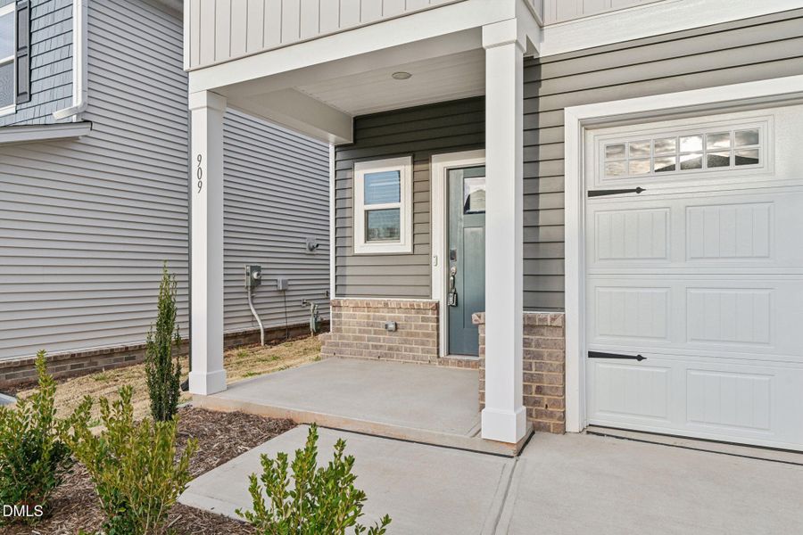 4-web-or-mls-Raleigh - Oak Manor - 909 G