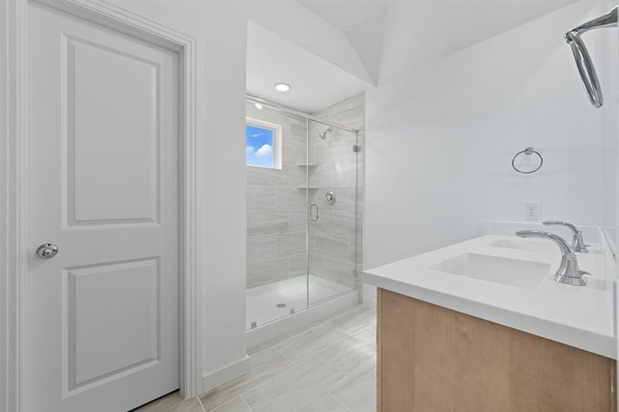 Furnished interior view inside a new home in Talia, Mesquite (Image 9).