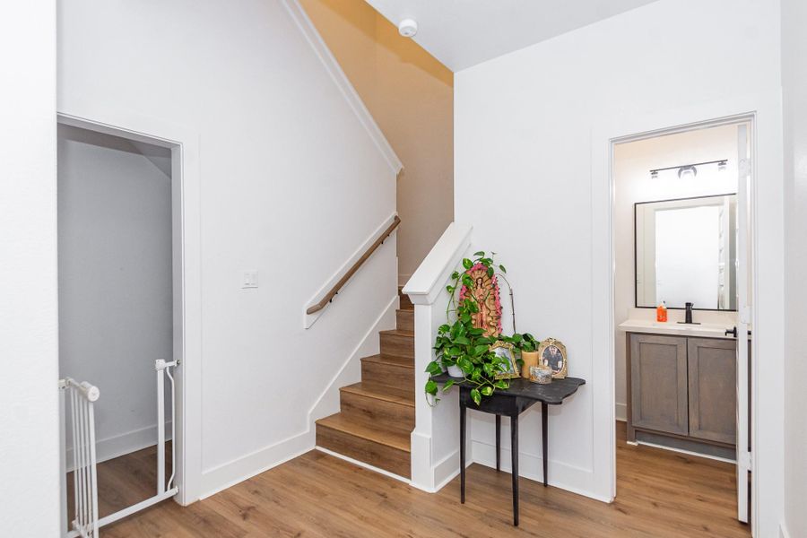 Furnished interior view inside a new home in , Livingston (Image 14).