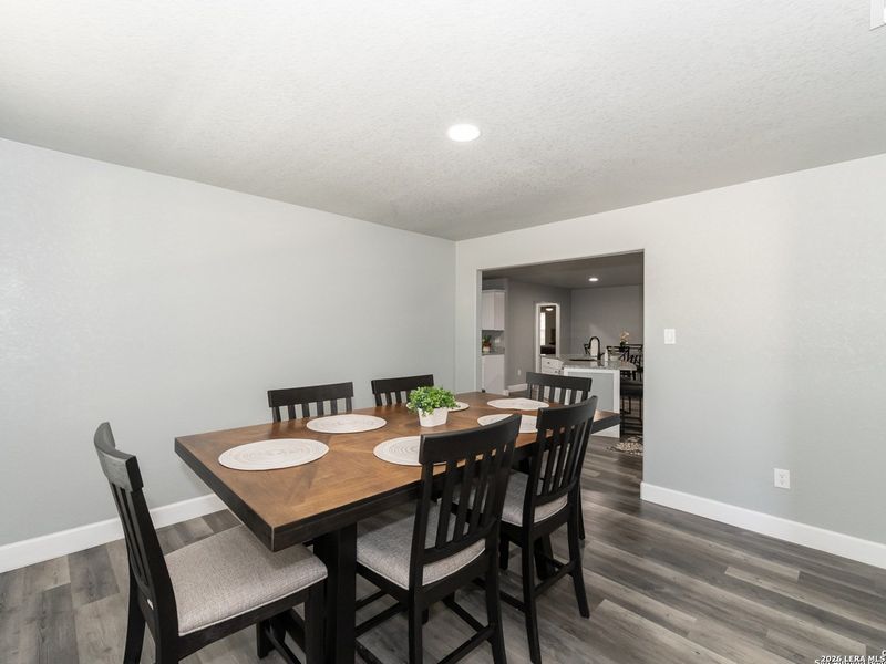 Furnished interior view inside a new home in , Floresville (Image 8).