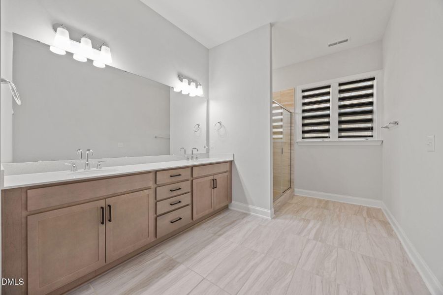 36-web-or-mls-IMG_2002 36-web-or-mls-IMG_2002