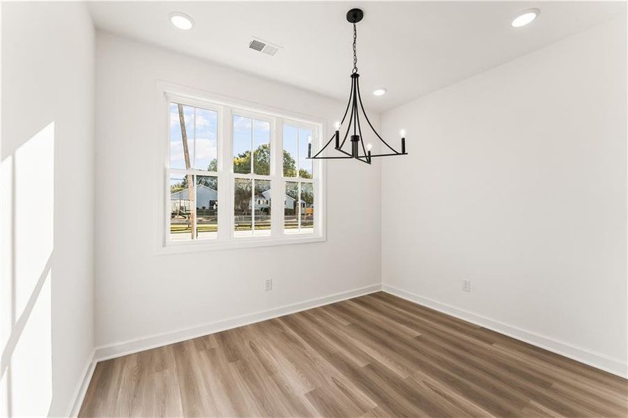 Spacious, unfurnished interior of a new home in East Park Village, Kennesaw (Image 23). Spacious, unfurnished interior of a new home in East Park Village, Kennesaw (Image 23).