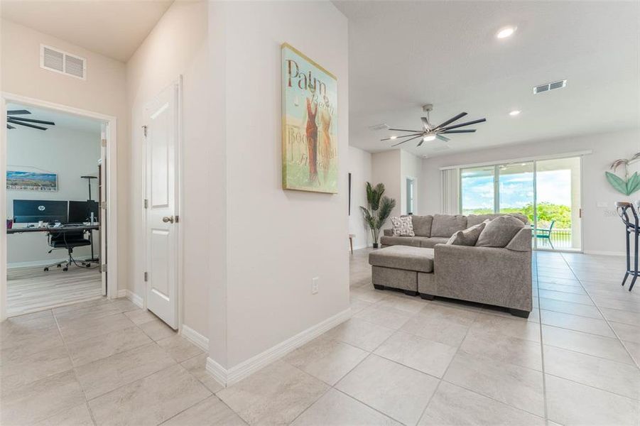 Furnished interior view inside a new home in Evergreen, Bradenton (Image 12). Furnished interior view inside a new home in Evergreen, Bradenton (Image 12).