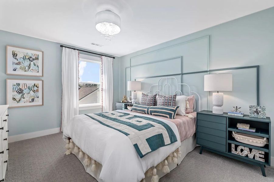 The Marshall Bedroom 4