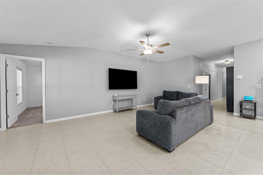 Furnished interior view inside a new home in Abbott Square: The Executives, Zephyrhills (Image 13).