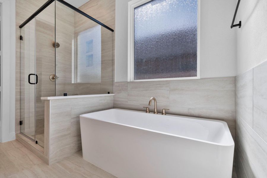 Furnished interior view inside a new home in Jubilee Chateau, Hockley (Image 15).
