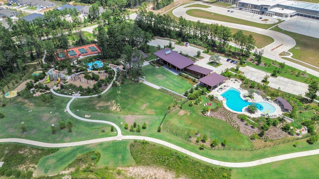 Community amenities in , Conroe (Image 38).