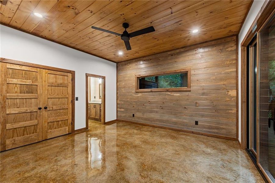 Image 47 of a home in . Image 47 of a home in .