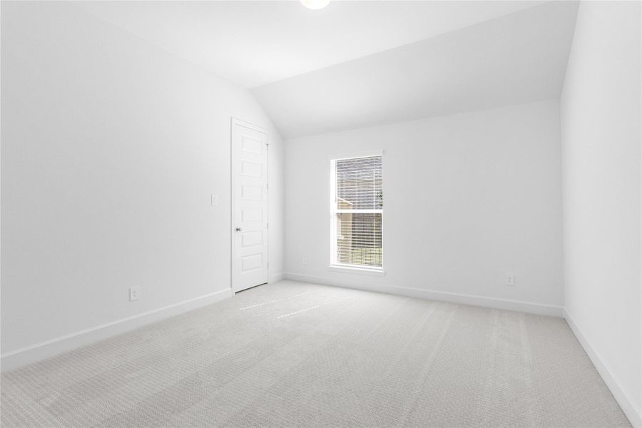 Spacious, unfurnished interior of a new home in Audubon Park 70', Magnolia (Image 22).