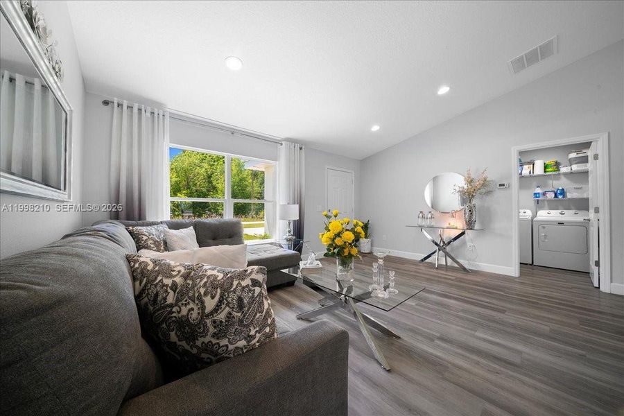 Furnished interior view inside a new home in , Ocala (Image 39).