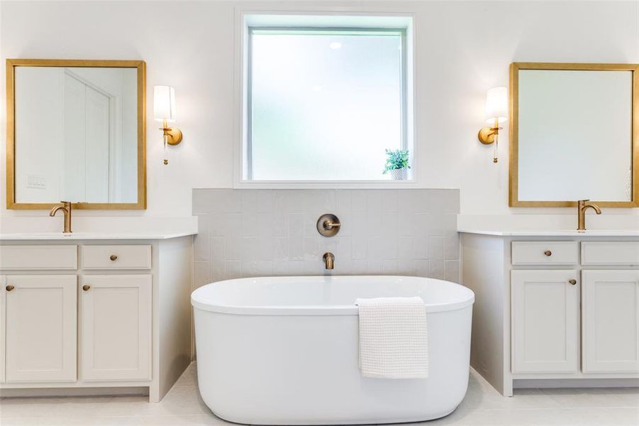 Furnished interior view inside a new home in Brookside Phase IV, Benbrook (Image 12).