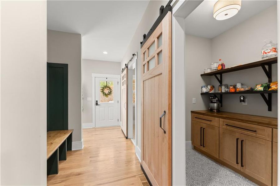 Furnished interior view inside a new home in , Jefferson (Image 21).