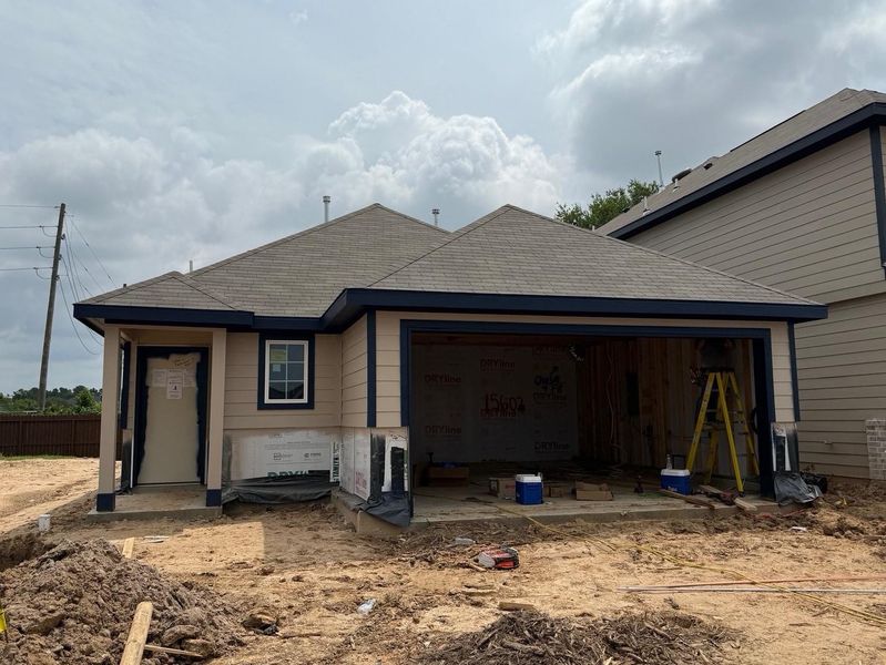 Image 9 of a home in Bammel Oaks. Image 9 of a home in Bammel Oaks.