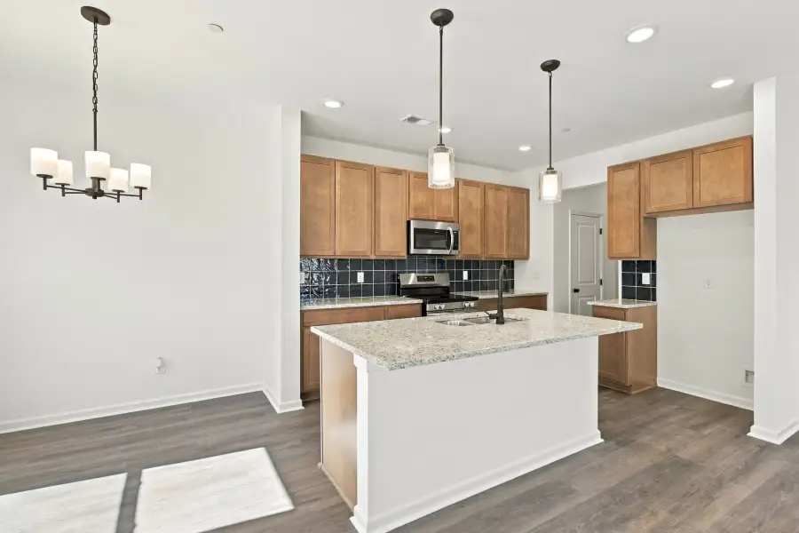 Furnished interior view inside a new home in Laurelwood Park, Gallatin (Image 6).