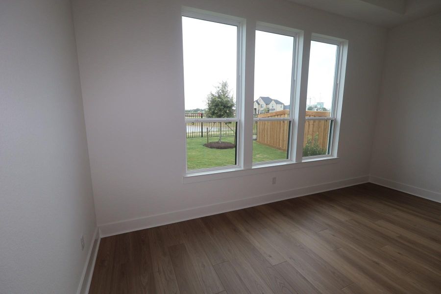 Spacious, unfurnished interior of a new home in Dunham Pointe, Cypress (Image 11). Spacious, unfurnished interior of a new home in Dunham Pointe, Cypress (Image 11).