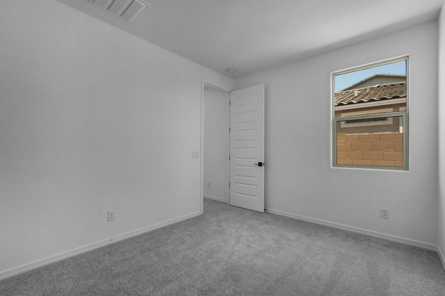 Spacious, unfurnished interior of a new home in Artisan at Asante Discovery Collection, Surprise (Image 34). Spacious, unfurnished interior of a new home in Artisan at Asante Discovery Collection, Surprise (Image 34).