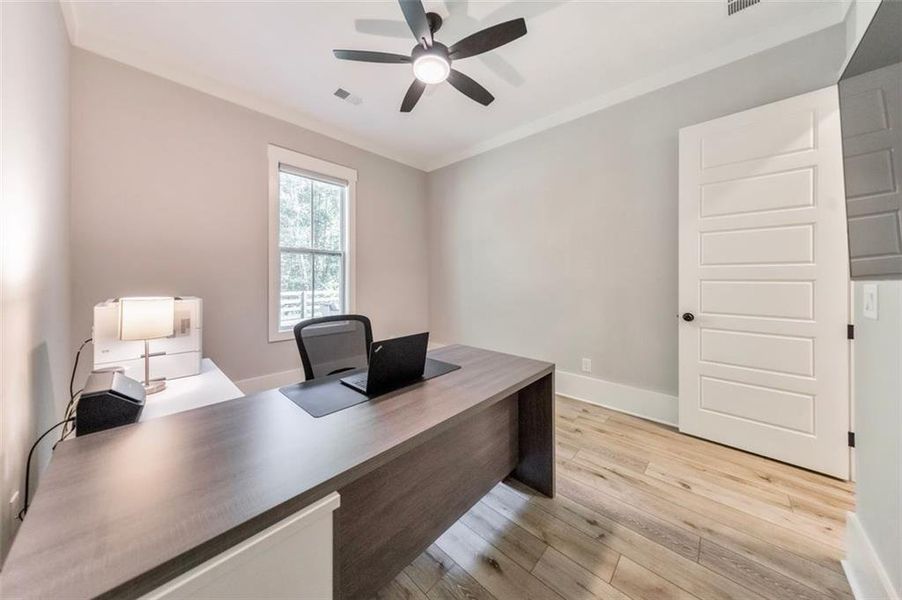 Furnished interior view inside a new home in , Woodstock (Image 44).