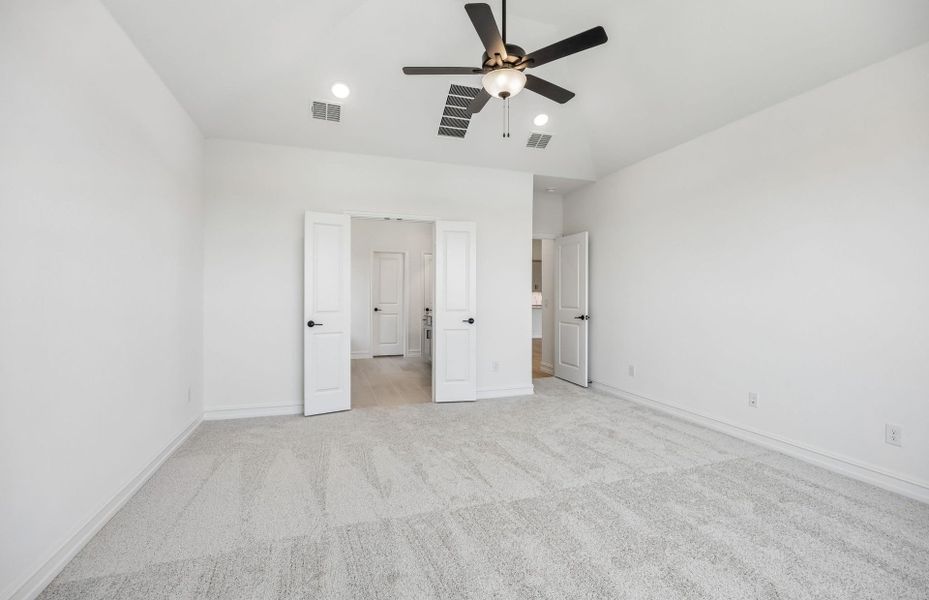 Spacious, unfurnished interior of a new home in Overland Grove, Forney (Image 13). Spacious, unfurnished interior of a new home in Overland Grove, Forney (Image 13).