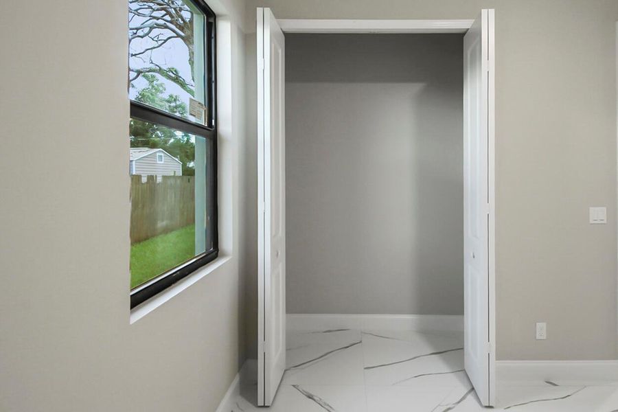 Image 34 of a home in .