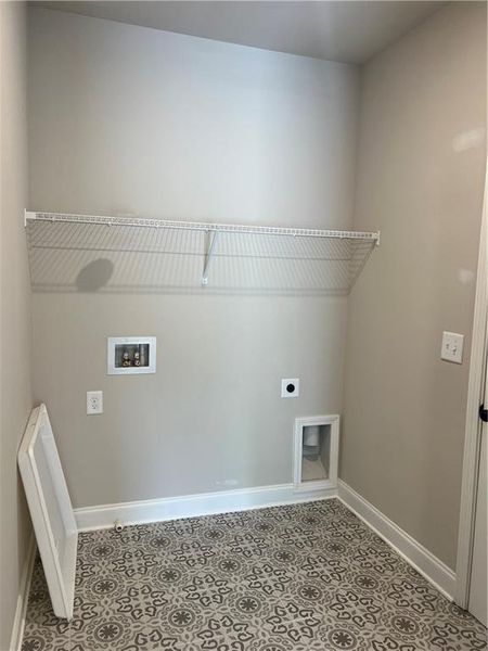 Spacious, unfurnished interior of a new home in , Loganville (Image 27).