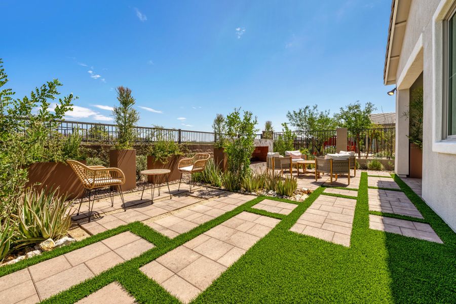 Image 23 representing the Rosemary Plan 40-2 by Tri Pointe Homes in Waterston Central, Gilbert, AZ.