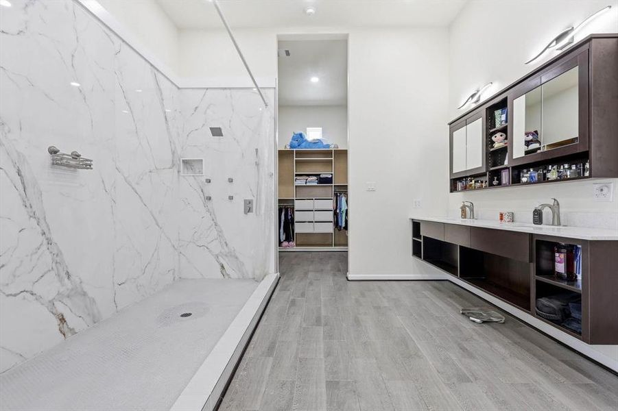 Furnished interior view inside a new home in , Royse City (Image 17).