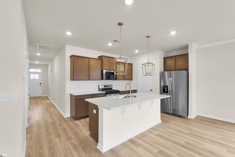 Furnished interior view inside a new home in Sedona, Greenville (Image 8).