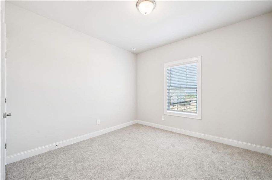 Spacious, unfurnished interior of a new home in River Pointe, Monroe (Image 35).