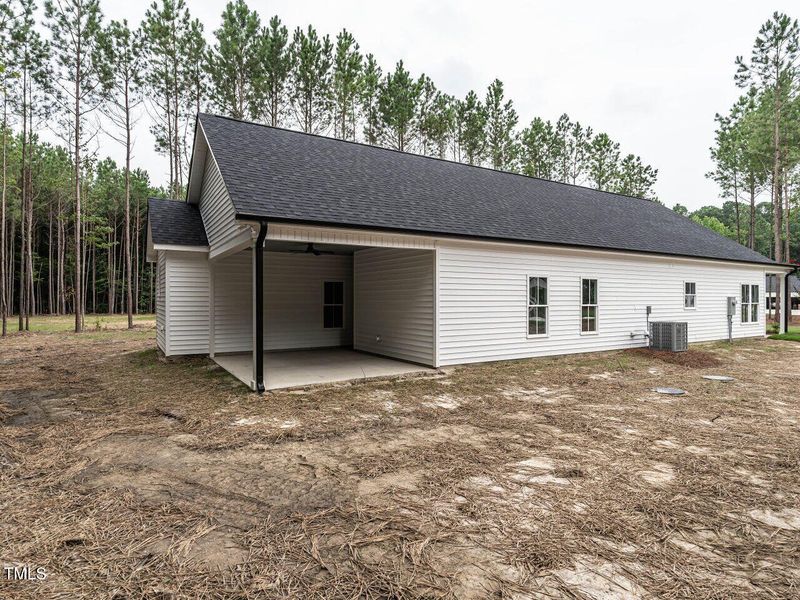 031-1280x960-back-of-home