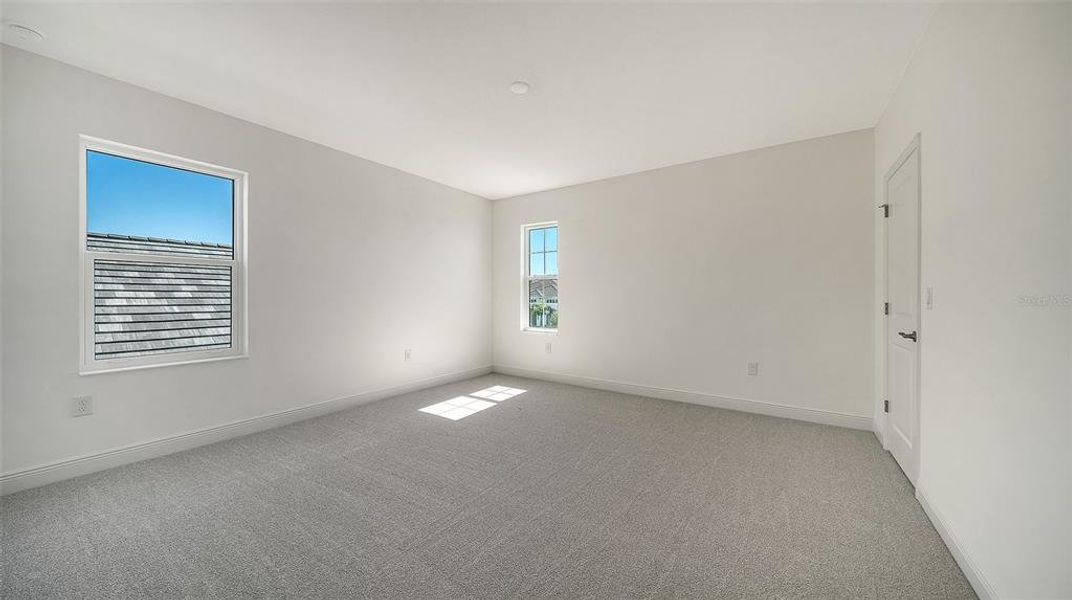 Spacious, unfurnished interior of a new home in Windward, Sarasota (Image 26). Spacious, unfurnished interior of a new home in Windward, Sarasota (Image 26).