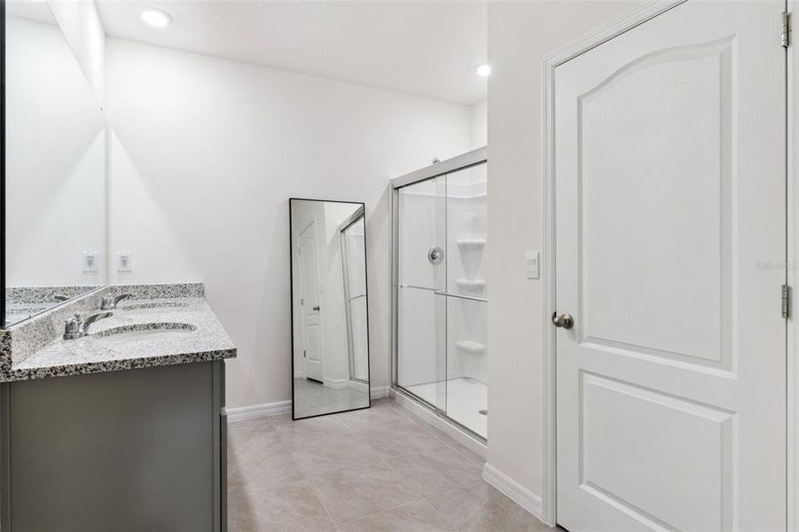 Image 13 of a home in Deer Run.