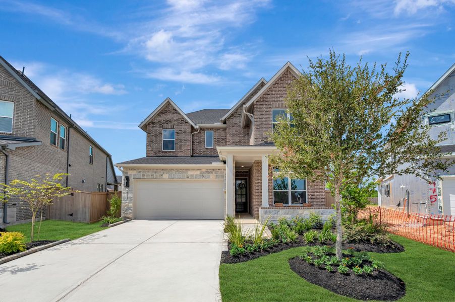 Front exterior of a new home in Grange - Reserve Collection, Katy, TX, highlighting curb appeal (Image 26).