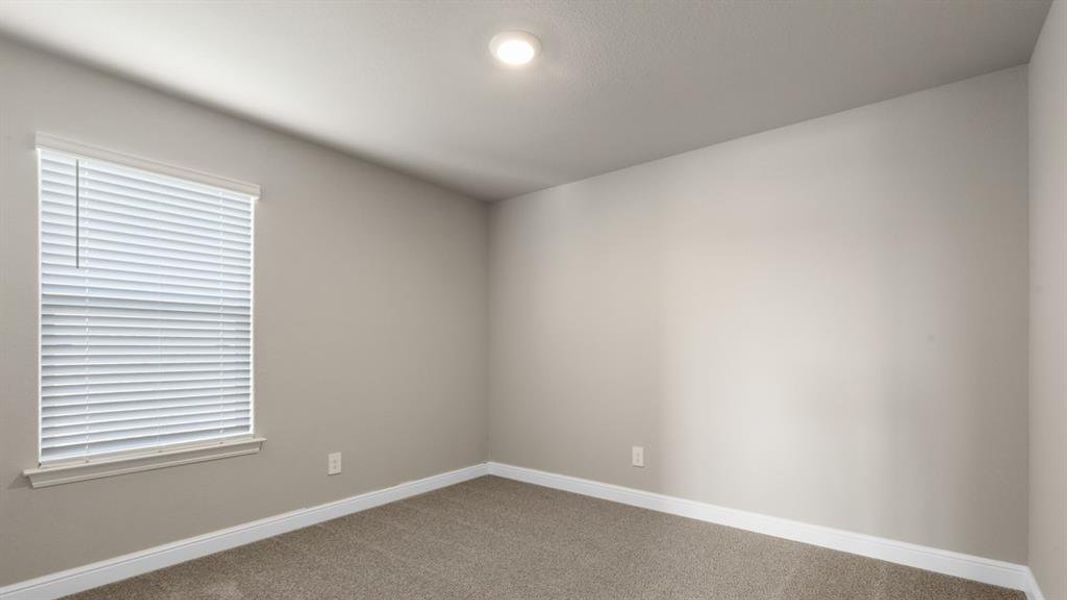 Spacious, unfurnished interior of a new home in Rock Creek Ranch, Fort Worth (Image 18). Spacious, unfurnished interior of a new home in Rock Creek Ranch, Fort Worth (Image 18).