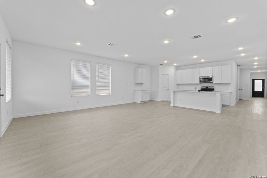 Spacious, unfurnished interior of a new home in Brookmill, San Antonio (Image 26). Spacious, unfurnished interior of a new home in Brookmill, San Antonio (Image 26).