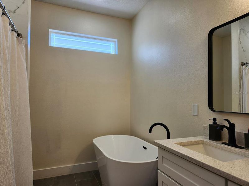 Furnished interior view inside a new home in , Ocala (Image 62).