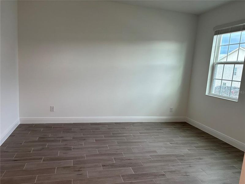 Spacious, unfurnished interior of a new home in Trinity Lakes, Groveland (Image 11). Spacious, unfurnished interior of a new home in Trinity Lakes, Groveland (Image 11).