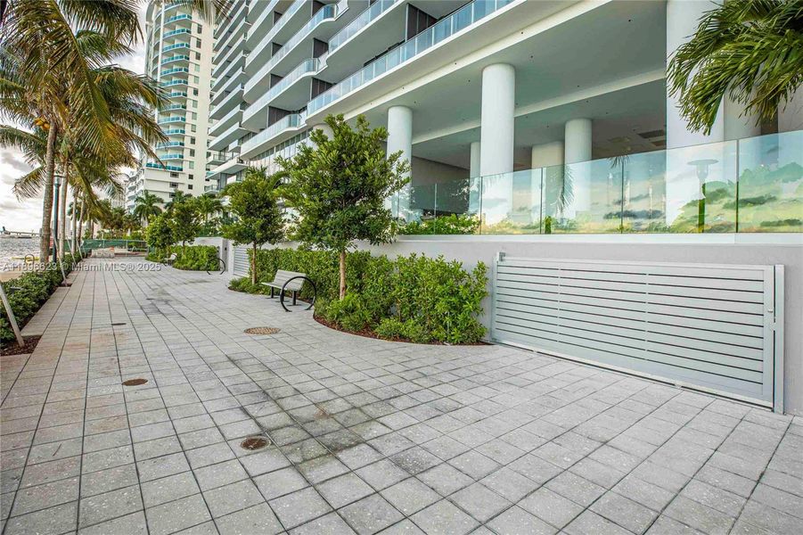 Community amenities in , Miami (Image 74). Community amenities in , Miami (Image 74).