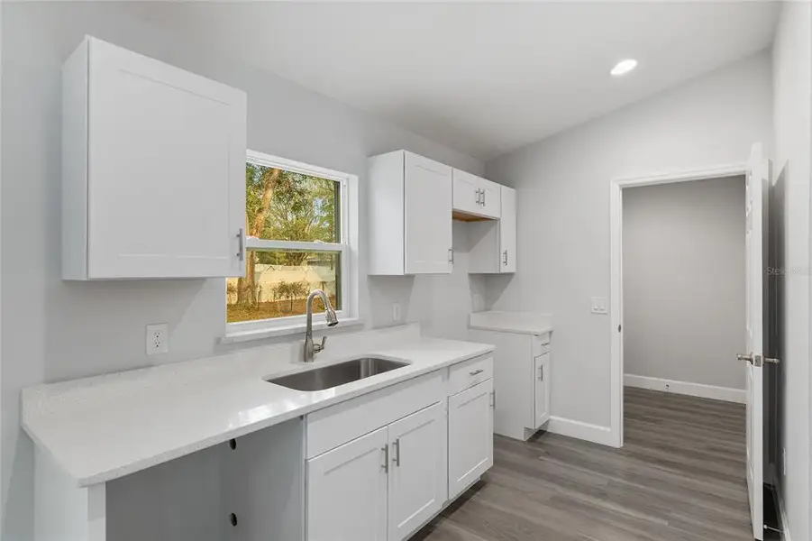 Furnished interior view inside a new home in , Dunnellon (Image 3).