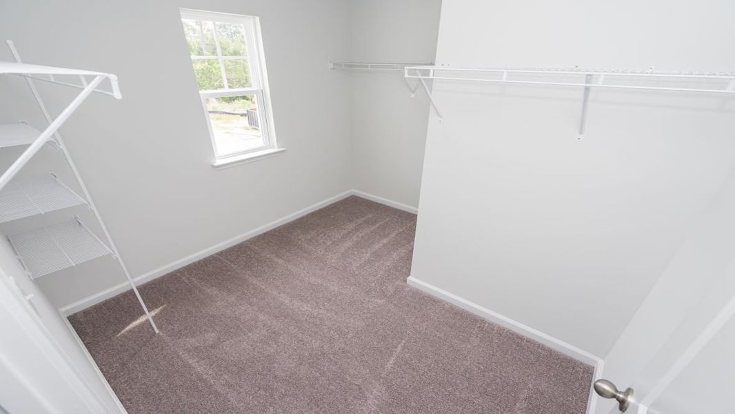 Representative unfurnished interior of a home built from the ROBIE by D.R. Horton in Island Green, Myrtle Beach (Image 46).
