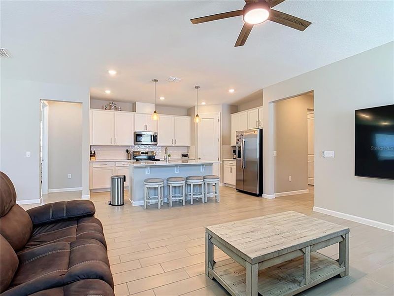 Furnished interior view inside a new home in Seasons at Big Sky, Kissimmee (Image 15).